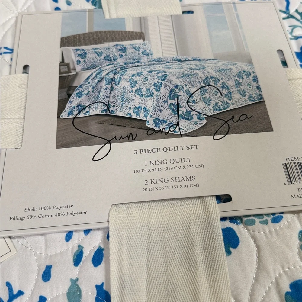 Blue and White Sun & Sea King 3 piece Quilt Set. Turtles and sea motif.